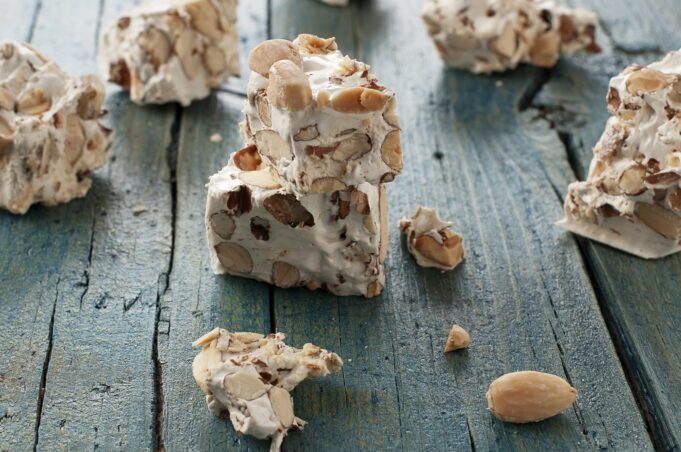 Torrone | Come un dolce mediterraneo è diventato simbolo della Sardegna