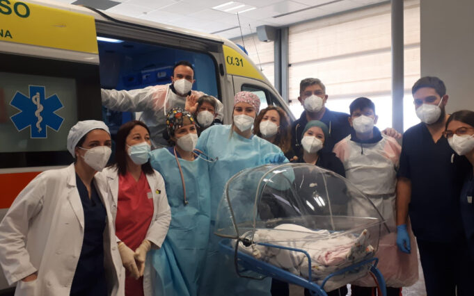 Dolianova: partorisce nell’ambulanza diretta al Policlinico