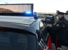 Tenta estorsione da 2mila euro fingendosi donna, denunciato 55enne