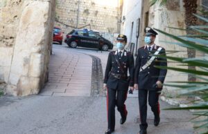 Entra nel palazzo della ex e la molesta, arrestato 45enne di Cagliari