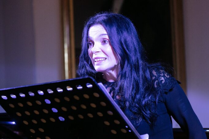 Dialoghi di carta: sabato anteprima nel segno di Grazia Deledda