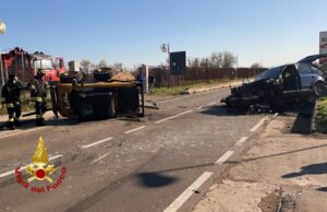 Villasor, scontro tra un suv e una pala meccanica | Due feriti gravi