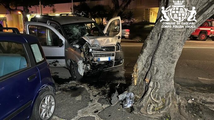 Viale Trieste, auto contro un albero | Muore un uomo di 46 anni