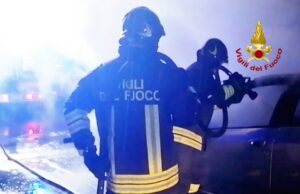San Valentino di fuoco | Auto in fiamme a Sestu e Pula