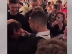 “Ja ti la credias crasa”, le parole di Mahmood alla madre dopo la vittoria