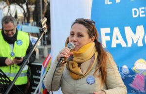 Basta apartheid: Popolo della Famiglia manifesta a Roma contro il green pass