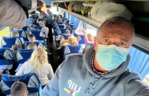 Ucraina, sbarcati in Sardegna i cento bambini di Cappellacci