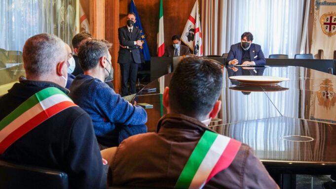 Chimica verde a Porto Torres, Solinas incontra sindaci e rappresentanti lavoratori