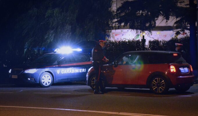 Passamontagna e coltelli a serramanico | Denunciati 4 giovani rom