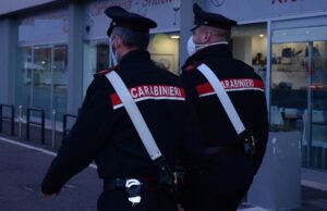 Commerciante e commessa senza Green pass, locale a rischio chiusura