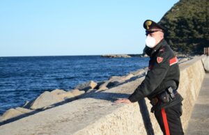 Trovato barcone a riva, ma i migranti non ci sono | Al via le ricerche