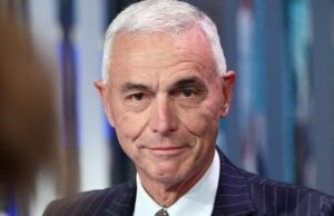 Covid, Palù: “Virus diffuso accidentalmente da laboratorio”