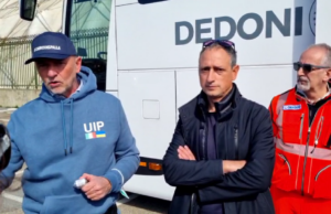 Ucraina, Cappellacci: “Parlamentari Kiev con kalashnikov”