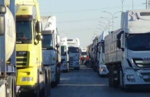 Autotrasportatori di nuovo in agitazione | Sit-in davanti al porto di Cagliari