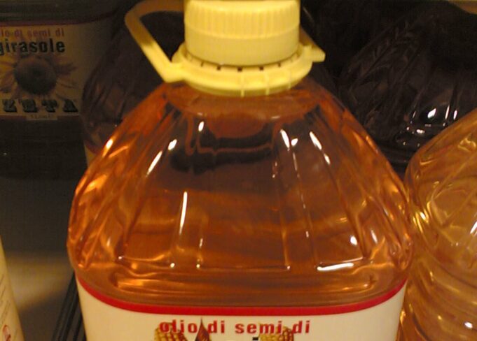 Olio di semi: rincari da record in Sardegna dopo il conflitto in Ucraina
