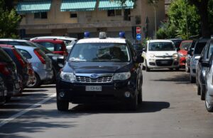 Conad, ruba giubotto Colmar: arrestato 48enne senza fissa dimora