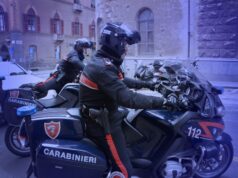 In giro con auto rubata, denunciato uomo senza fissa dimora