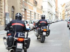 Apre un CAF di rappresentanza, ma non ha nessun titolo | Truffatore in fuga