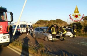 Poetto, scontro tra due auto davanti all’ospedale Marino | Due feriti