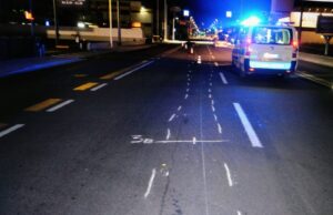 Viale Marconi: ubriaco in moto urta una Punto e si sfracella a terra