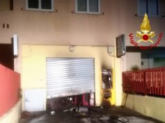 Rogo a Sant’Elia: nella notte prende fuoco una tabaccheria in via Schiavazzi