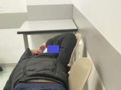 Mancano le barelle al Pronto Soccorso: paziente 15 enne sdraiato sulle sedie