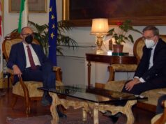 Il sindaco Truzzu riceve il nuovo ambasciatore britannico in Italia