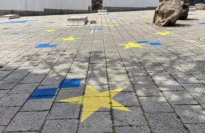 Nuoro, l’omaggio all’Ucraina fa discutere