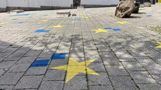 Nuoro, l’omaggio all’Ucraina fa discutere