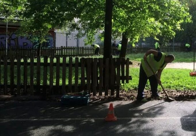 Detenuti impegnati nel verde pubblico: rinnovato il progetto d’inclusione sociale