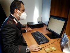 Vende Nintendo Switch su Facebook, ma è una truffa