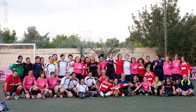 Tumori Femminili e sport: sabato a Cagliari un calcio al cancro