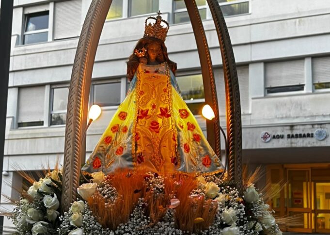 Aou di Sassari, simulacro Vergine delle Grazie in visita ai pazienti