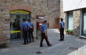 Vende piscine “fantasma” e raggranella 14 mila euro in 13 giorni