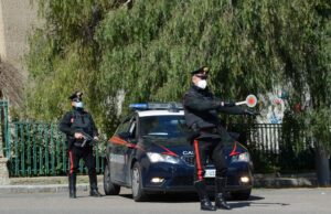 Ruba le vongole della coop San Giovanni: denunciato un 73 enne