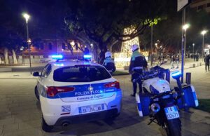 Guida senza patente e assicurazione | Centauro in fuga a Pirri