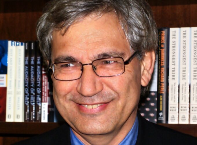 Celebrazioni Deleddiane, arriva a Nuoro il Premio Nobel Orhan Pamuk