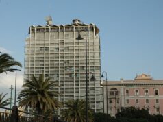 Rumors | Un nuovo albergo nel palazzo Enel di piazza Deffenu?