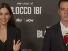 Salmo “presenta” la nuova serie Sky | La risposta alla giornalista fa il giro del web