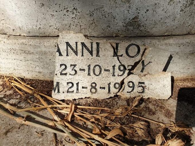 In rovina la tomba dell’inventore cagliaritano della Candid camera