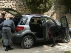 Smaltimento illecito di rifiuti, denunciato commerciante