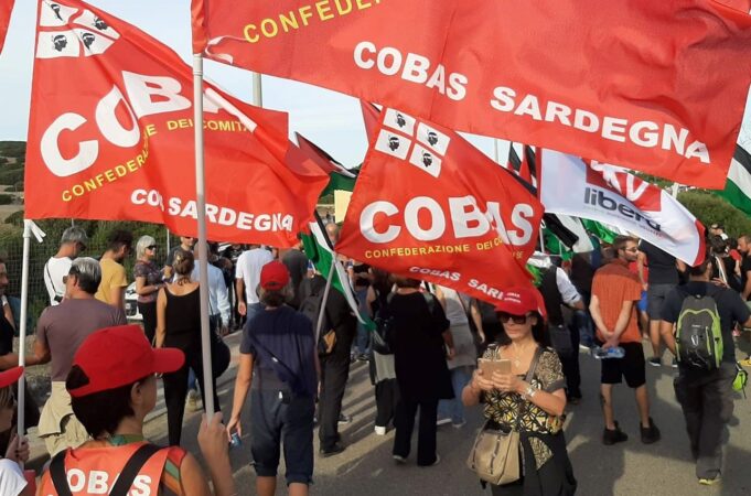 Sciopero della scuola | Docenti e studenti scendono in Piazza Garibaldi