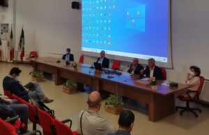 Agricoltura, Murgia: “Puntare su vitigni resistenti a clima e malattie”