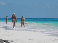 Nudismo in spiaggia, Is Benas è la terza spiaggia ufficiale dell’Isola