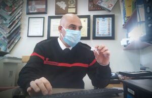 La induce a farsi RCA da oltre 500 euro, ma è falsa: denunciato 61enne