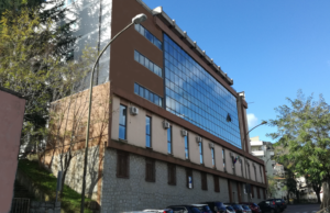 Sparò contro i ladri della sua auto, il giudice ordina scarcerazione immediata