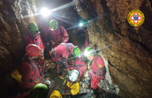 Urzulei, salvato lo speleologo cagliaritano bloccato nella grotta S’Edera