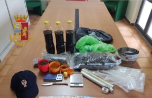 Fugge sulla 130 alla vista degli agenti | Spacciatore arrestato