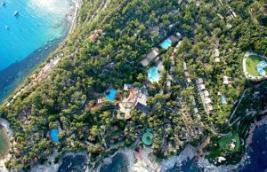 “Se non troviamo donne, chiudiamo” | L’appello dall’Arbatax Park Resort