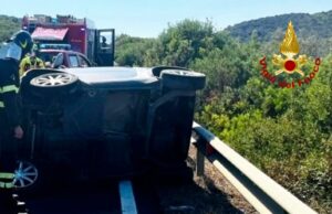 Uta, si ribalta con la Smart | Muore un uomo di 42 anni